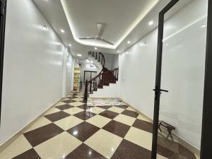 NHÀ 2 THOÁNG TRƯỚC SAU - TRUNG TÂM CẦU GIẤY - GẦN NHIỀU TRƯỜNG ĐẠI HỌC